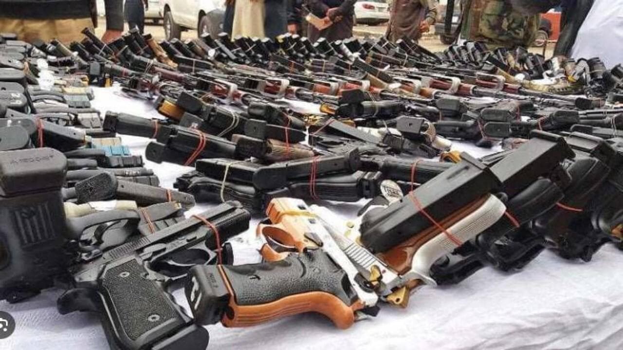 هشدار سازمان ملل؛ افغانستان به کانون قاچاق سلاح و مواد مخدر تبدیل شد
