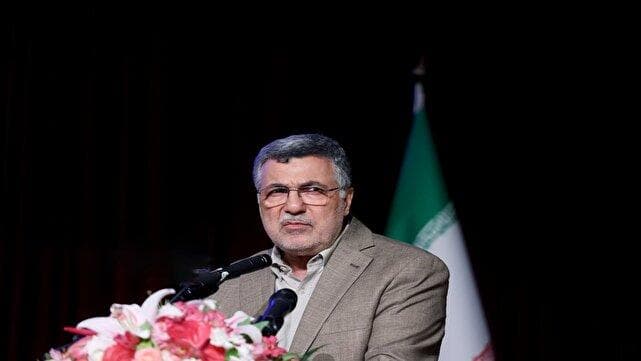 تلاش و نوآوری جامعه داروسازی در پژوهش و خودکفایی مایه مباهات است