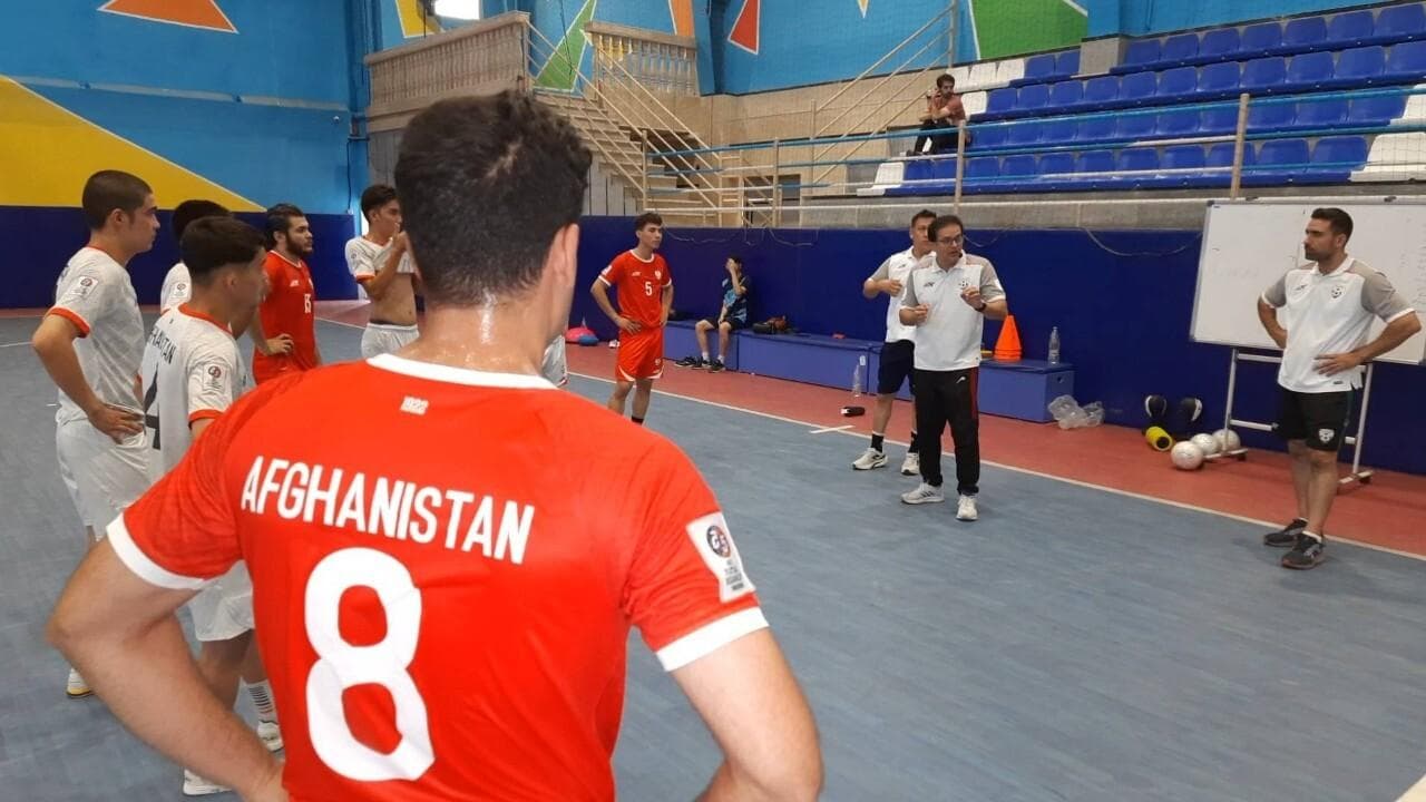 اردوی تیم ملی فوتسال افغانستان با ۱۳ بازیکن تازه ‌وارد آغاز شد + فیلم