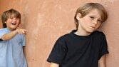 چرا گاهی لازم است دیگران به ما بخندند؟