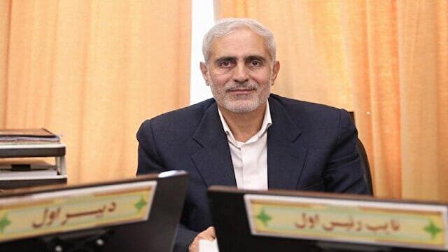 تقویت اقتصاد ملی و حمایت از اشتغال محرومین با تکیه بر وام اشتغال