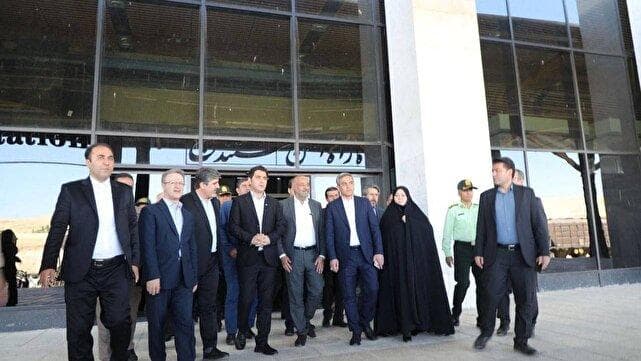 شرکت رجاء برای توسعه سفرهای ریلی سنندج ورود کند