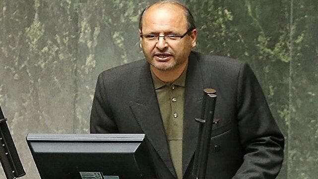 ایران در برابر مکانیسم ماشه دو راه تقابل و تعامل را در پیش رو دارد/ خروج از NPT به معنای ساخت بمب اتم است