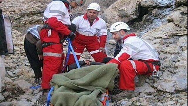 نجات کوهنورد مصدوم در ارتفاعات سبلان