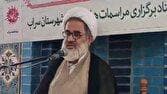 استمرار راه شهدا چراغ راه مسئولان است