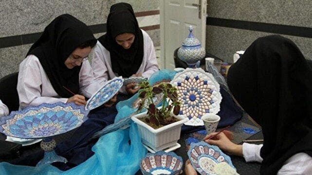 شرکت‌های پشتیبان، حلقه مفقوده مشاغل خانگی در لرستان