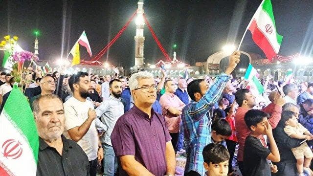 لبیکِ شبانه در جمکران؛ لشکریان ظهور به صف شدند+فیلم