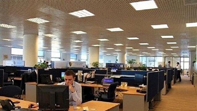 ساعت کار ادارات کرمان تا پایان شهریور تمدید شد