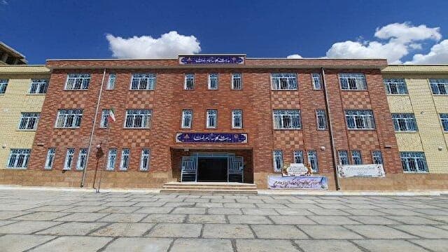مالیات‌های لرستان، پل‌های مدرسه‌سازی در استان