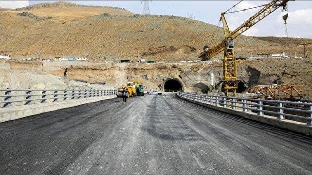 ۸.۷ همت برای توسعه لرستان؛ تخصیص اعتبارات عمرانی استانی و ملی عملیاتی شد