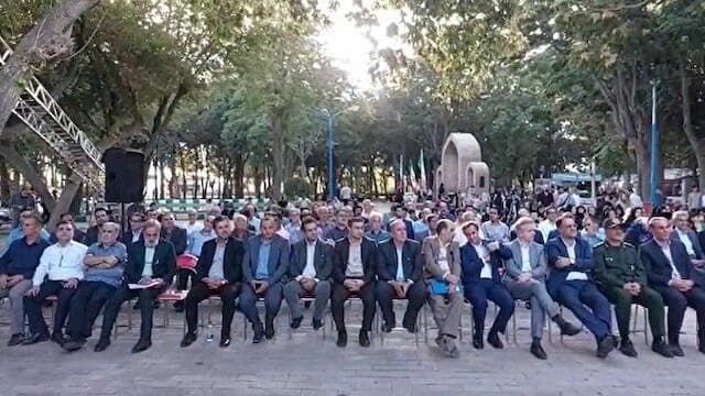 تصاویری از مراسم افتتاحیه نهمین جشنواره ملی ورنی در شهرستان اهر + فیلم