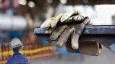 کارگران غیرمجاز؛ تهدیدی برای بازار کار بومی