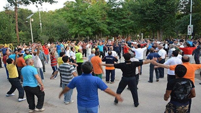 ورزش همگانی صبح‌های یزد را با ضرباهنگ ورزش و تحرک زنده کرده است