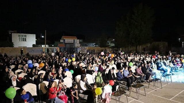اجرای جشن بزرگ هفته وحدت در نقاط مختلف شهرکرد + تصاویر