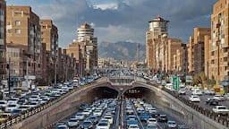 ترافیک پرحجم و سنگین در اکثر معابر و بزرگراه‌های پایتخت
