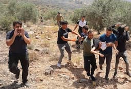 شهادت یک فلسطینی به ضرب گلوله شهرک‌نشینان صهیونیست در نابلس