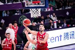 صعود سخت تیم ملی بسکتبال به نیمه‌نهایی کاپ آسیا