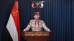 یمن: حمله به فرودگاه بن گورین با موشک مافوق صوت صورت گرفت