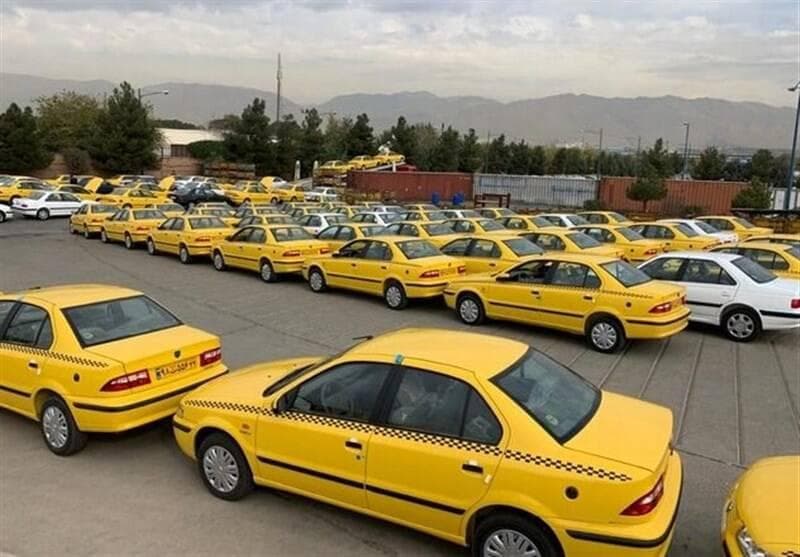آغاز پلاک‌گذاری ۷۰۰ دستگاه تاکسی برقی شاسی‌ بلند