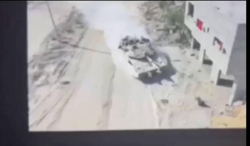 فیلم/ جنون حیوانات صهیونیست در خان‌یونس و زیرگرفتن یک فلسطینی با تانک
