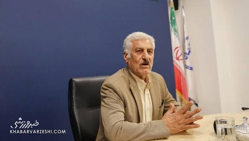 خجالت می‌کشم به نظری جویباری زنگ بزنم/ مدیران استقلال تازه فهمیده‌اند چه بازیکن مهمی را از دست دادند