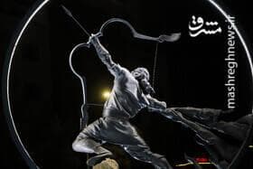 عکس/ رونمایی از مجسمه «آرش کمانگیر» در کرمان