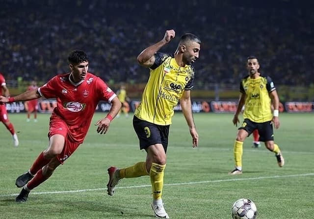 مصاف سپاهان با تیم عراقی