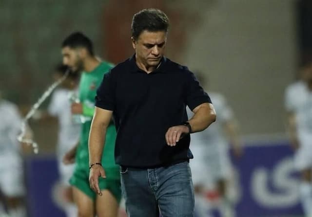 سرخابی‌ها ورزشگاه ندارند؛ چرا از آنها امتیاز کسر نمی‌شود؟
