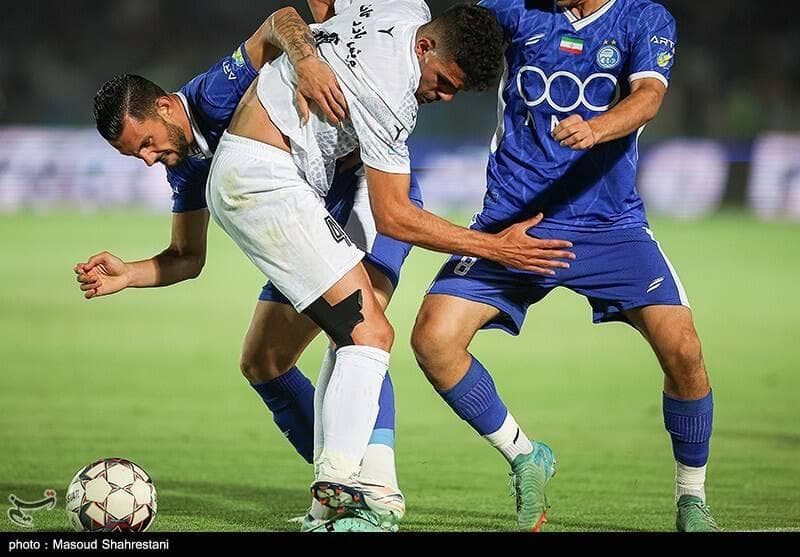یوسفی: استقلال پتانسیل قهرمانی دارد اگر درگیر حواشی نشود