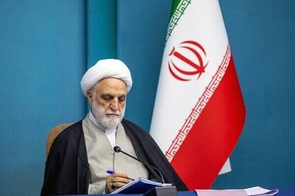 حل مشکل اسناد شهرک صنعتی کنگاور پس از ۲۳ سال در پی سفر رئیس قوه قضاییه