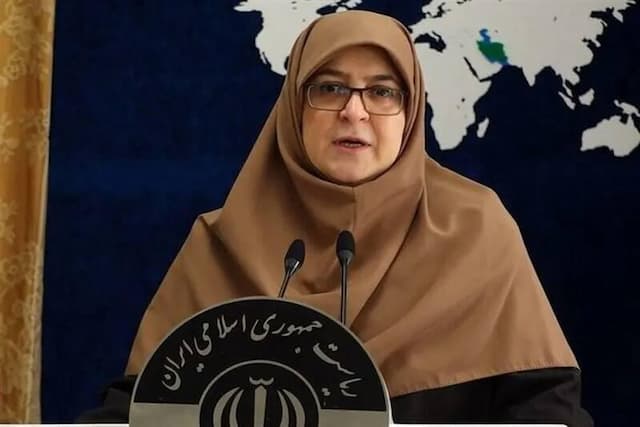 خروج از NPT باید در کلیت نظام جمع‌بندی شود/ صدور گواهینامه موتور برای بانوان منع قانونی ندارد