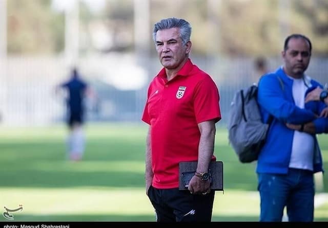 استیلی: باشگاه پرسپولیس دروغ می‌گوید
