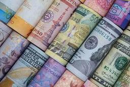 افزایش یک دست قیمت‌ها در بازار ارز تجاری بجز روبل روسیه و لیر ترکیه!
