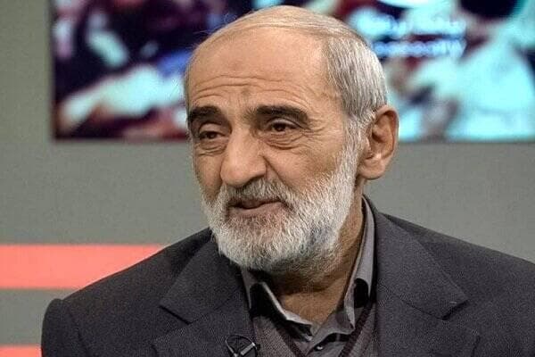 کس به غیر از تو نخواهم چه بخواهی چه نخواهی