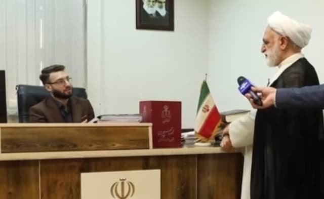 فیلم/ بررسی میدانی رئیس قوه قضاییه از یک پرونده ۱۲۹ میلیاردی