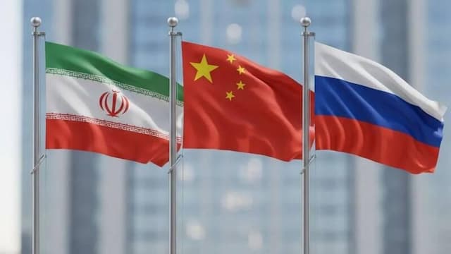 کارت‌های بازی ایران در تقابل با مکانیسم ماشه