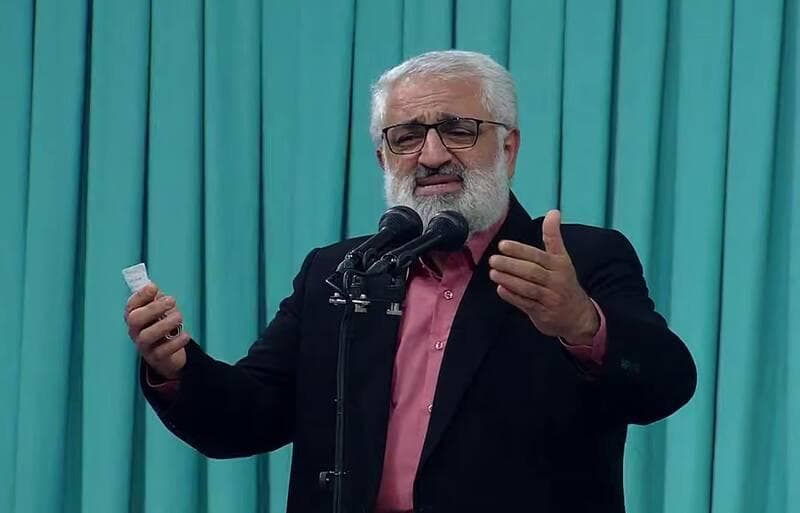 فیلم/ مولودی خوانی روز ولادت پیامبر در حسینیه امام خمینی(ره)