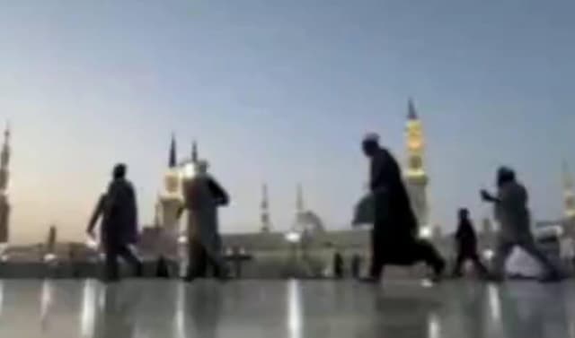 فیلم/ حال و هوای مسجدالنبی در روز ولادت پیامبر رحمت