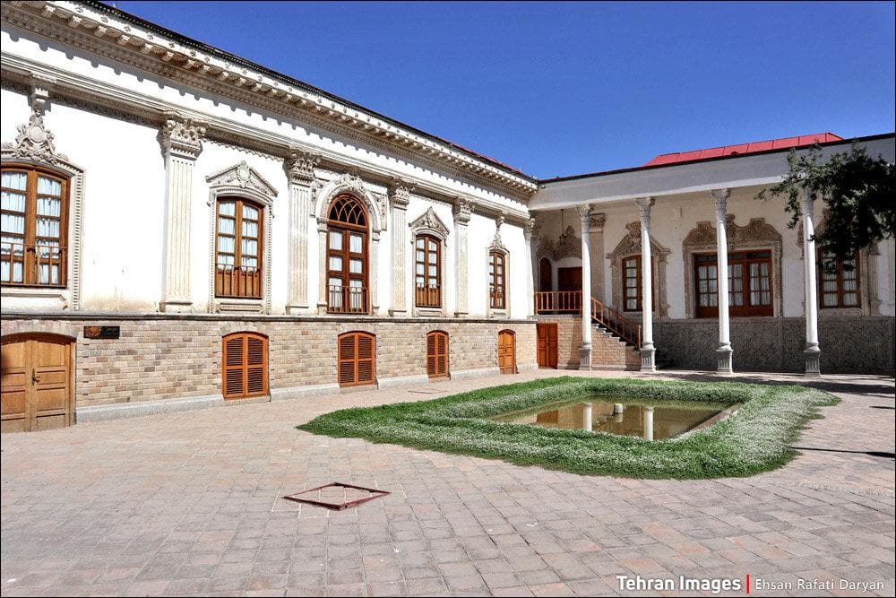 گردش در خانه اتحادیه؛ تنها یادگار خانه‌باغ‌های ناصری