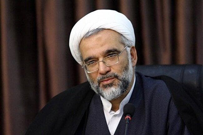 اربعین؛ ماشین انسان‌سازی و خنثی‌کننده نقشه‌های دشمن/ بشر امروز تشنه منطق حسینی است