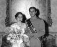 مدال یادبود ازدواج محمدرضا شاه پهلوی و پرنسس فوزیه از مصر - مارس 1939(عکس)