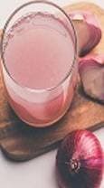 درمان طبیعی ریزش مو؛ چطور با آب پیاز موهای سالم تری داشته باشیم؟(+روش تهیه و نحوه استفاده برای رشد مو)