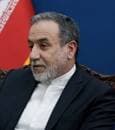 عراقچی: آماده انجام مذاکرات غیرمستقیم با ایالات متحده هستیم، به شرط اینکه آمریکایی‌ها اطمینان دهند که در طول مذاکره، هیچ‌گونه حمله نظامی انجام نمی‌دهند