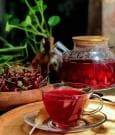 طرز تهیه چای آلبالو خوش‌طعم و خانگی؛ ترکیبی ترش و دلچسب