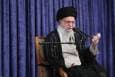 رهبر انقلاب: آن‌هایی که توئیت میزنند، بفهمند چه ‌می‌کنند