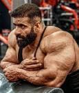 واکنش هادی چوپان به توهین‌های زینب موسوی + عکس