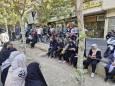ماجرای ازدحام اتباع افغان در خیابان ولیعصر تهران