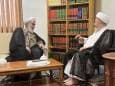 مسئول دفتر مقام معظم رهبری با آیت‌الله سبحانی دیدار کرد