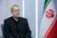 استقبال پرشور لبنانی ها از لاریجانی | تابلوی خوشامدگویی با تصویری از لاریجانی و رهبر انقلاب