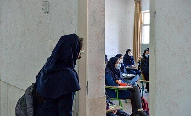 برنامه ای برای دانش آموزان دختر متاهلی که ترک تحصیل می کنند